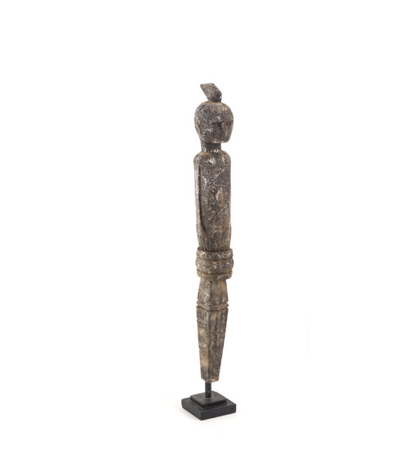 ESTATUA PRIMITIVA UMA
